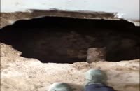 حادثه فروریختن چاه فاضلاب یکی از منازل تهران